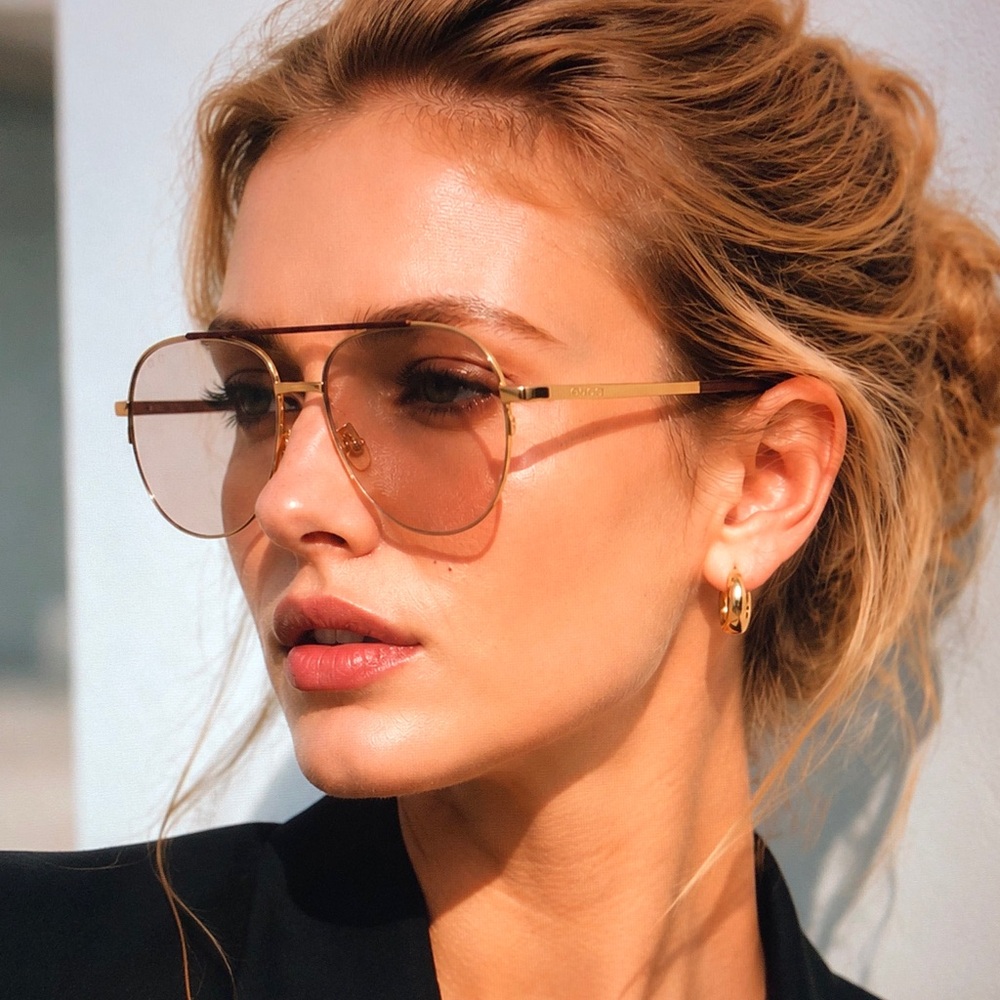 Gucci Gold Aviator Sunglasses with Brown Gradient Lenses Auth
